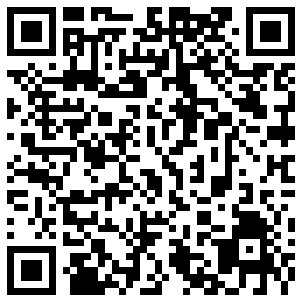 339966.xyz 拯救逼逼，看这娘们玩太狠逼里塞苹果出不来了，勺子叉子加筷子，连挑带插搞出苹果又用大粗藕抽逼爆菊花刺激的二维码