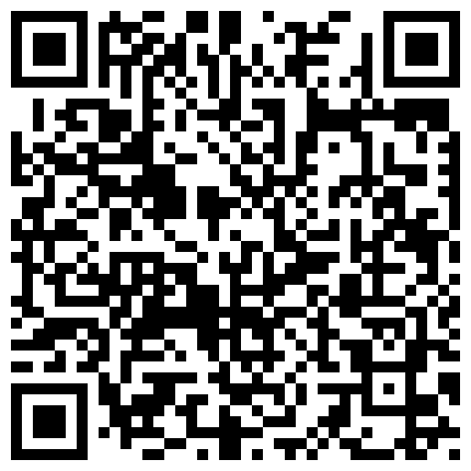 668800.xyz 高速路上小骚逼媳妇就喊着受不了啦，非要脱下内裤露出，只好腾出一只手帮媳妇解决下生理需求！的二维码