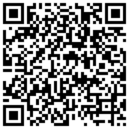屁股上有纹身的时尚性感气质美女下班被男友约到酒店啪啪,进屋就被扒掉短裤干,肤白美乳,操的表情淫荡享受!的二维码