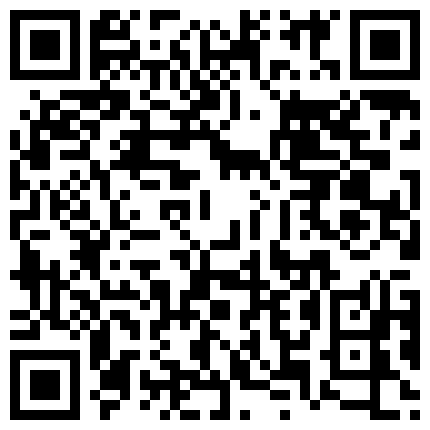 年纪不大的妹子露脸玩的很嗨，道具真不少换着花样的满足狼友的各种欲望，爆菊花天气热了给逼来瓶啤酒，非常刺激的二维码