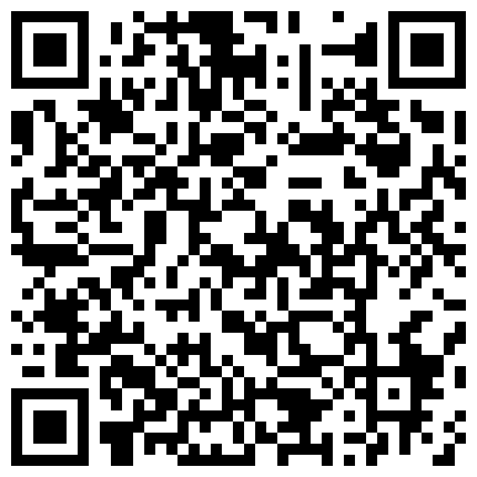 南棒小哥哥本以为只是单纯来操个逼，结果发现还要直播，生气的都懒得动弹了 女主播拽着手摸B的二维码