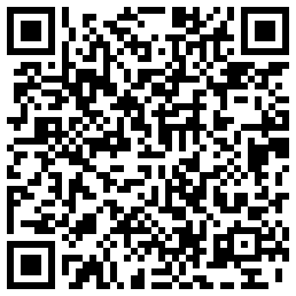 一本道AV拍摄现场少妇的沦陷，全程露脸小骚逼颜值不错被两男椅子上玩弄，无毛骚逼口交大鸡巴被两男轮草的二维码