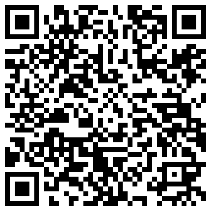 破解网络摄像头偷拍在商铺留宿的夫妻看小电影热身性起了就拔下媳妇的内裤来一炮的二维码