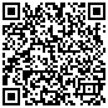 007711.xyz 拯救逼逼，看这娘们玩太狠逼里塞苹果出不来了，勺子叉子加筷子，连挑带插搞出苹果又用大粗藕抽逼爆菊花刺激的二维码