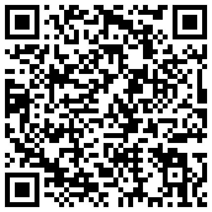 气质少妇带个眼镜看着很纯没想到这么骚，露脸舔几把可以玩深喉骚逼连根毛都没有，激情抽插浪叫不断，射的哪里都是的二维码