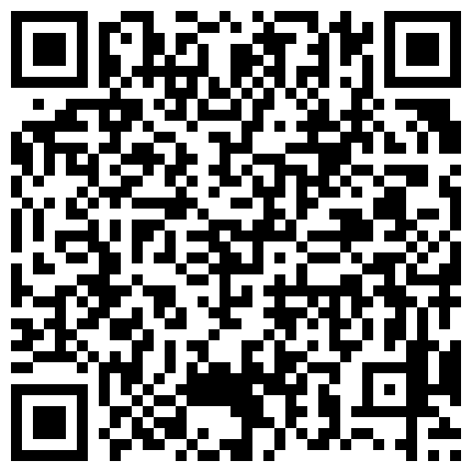 668800.xyz 上海外滩抱孩子游玩的镂空白裙优雅美妈,丰腴圆润的翘臀把内裤拧成一条绳了的二维码