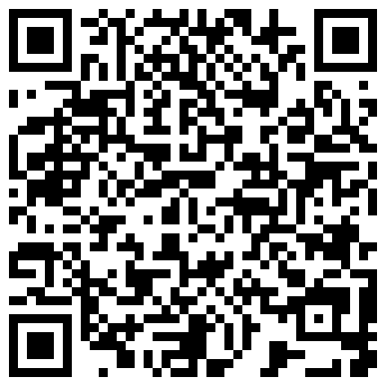 007711.xyz 这骚货把车停在公园里看着外面的人流车里自慰，大黑牛塞逼里来回转动摩擦骚穴呻吟，舔道具上的淫水真鸡巴骚的二维码