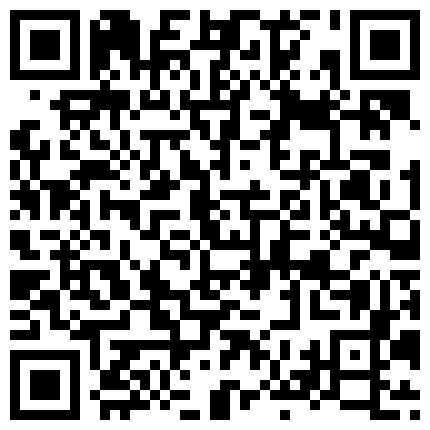 样子非常可爱的眼镜小女生喵儿周末和同学户外野餐完打野战没想到妹子私低下这么淫骚的二维码