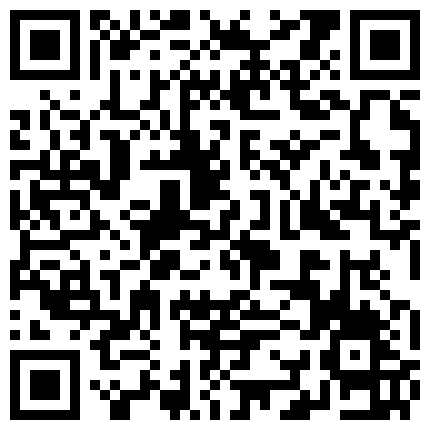 一本道AV拍摄现场少妇的沦陷，全程露脸小骚逼颜值不错被两男椅子上玩弄，无毛骚逼口交大鸡巴被两男轮草的二维码