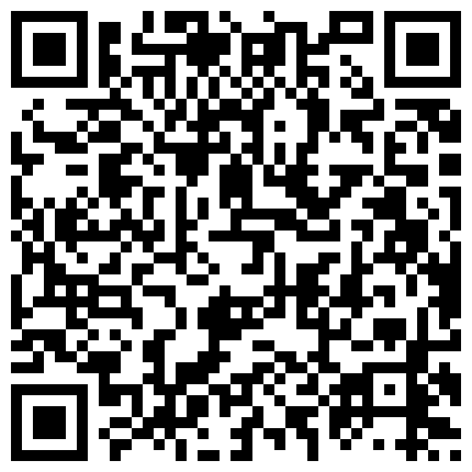 007711.xyz 大一学妹跟朋友一起出来游玩，在一处背人的地方被渣男玩弄，扒光衣服躺在石头上面干了，旁边还有几个同学看着的二维码