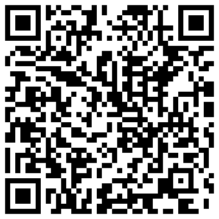 堪比AV大作的国产直播，全程露脸风骚小少妇被几个大哥放肆玩弄，两鸡巴对着脸狂撸，揉奶玩逼各种轮草的二维码