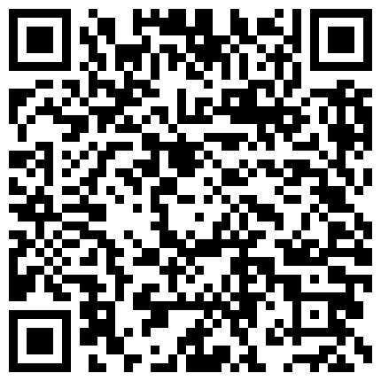 898893.xyz 美容院上班的小姐姐给学徒小师妹讲解如何给客人阴部按摩 揉胸 用刀片修理出心型阴毛的二维码