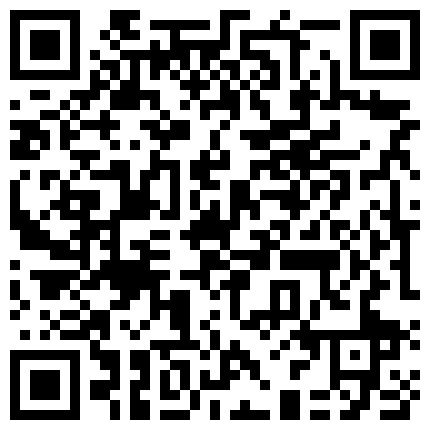 破解网络摄像头偷拍在商铺留宿的夫妻看小电影热身性起了就拔下媳妇的内裤来一炮的二维码